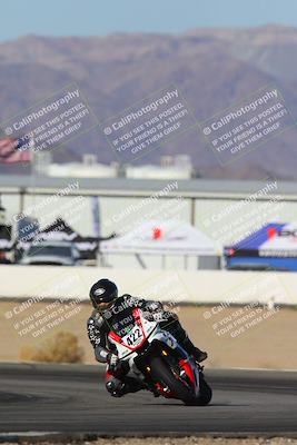 media/Dec-06-2024-CVMA Friday Practice (Fri) [[e1d1c5d4fc]]/4-Group 4 and Trackday/Session 2 (Turn 15)/